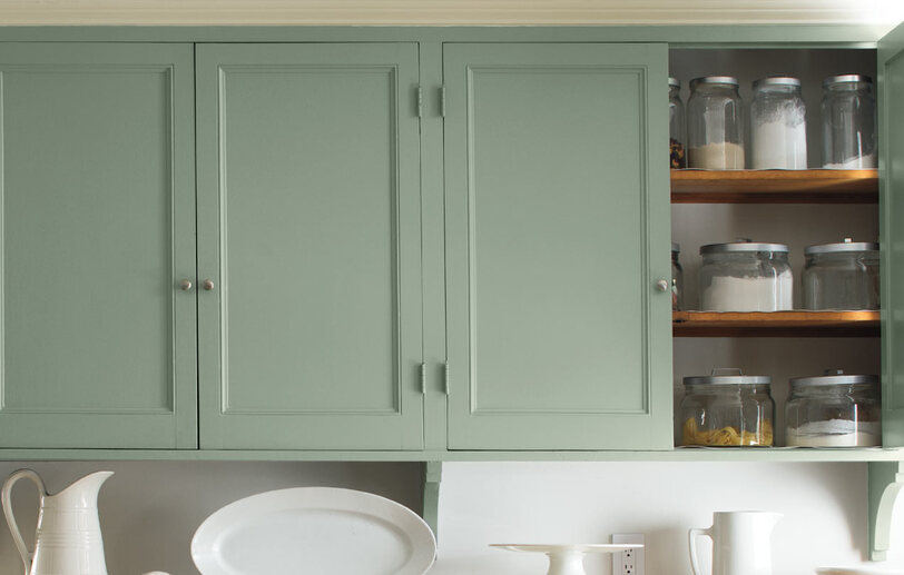 Ideas e Inspiración de Color Para Armarios de Cocina